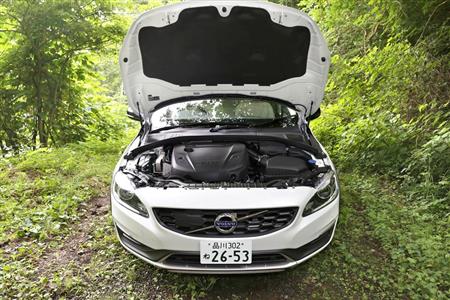 ２リッターのディーゼルエンジンを搭載