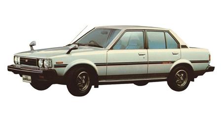 １９７９年に発売された４代目カローラ