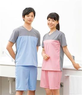 入浴介護を快適にする「入浴介護Ｔシャツ」と「入浴介護ハーフパンツ」