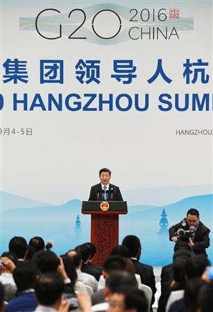 Ｇ２０首脳会合の閉幕後、記者の前で演説する中国の習近平国家主席＝５日、中国・杭州（共同）