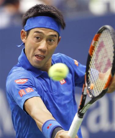 男子シングルス準々決勝でアンディ・マリーを破った錦織圭＝ニューヨーク（共同）