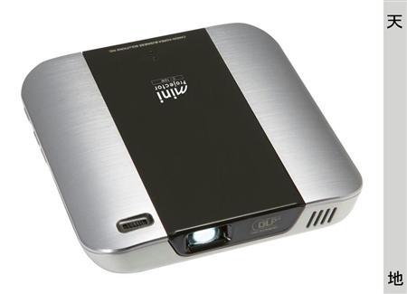 キヤノンマーケティングジャパンの「ミニプロジェクターＣ－１０Ｗ」