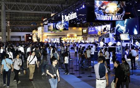 千葉市の幕張メッセで開幕した「東京ゲームショウ２０１６」＝１５日午前
