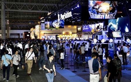 千葉市の幕張メッセで開幕した「東京ゲームショウ２０１６」＝１５日午前