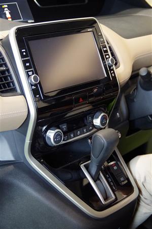 日産の新型「セレナ」