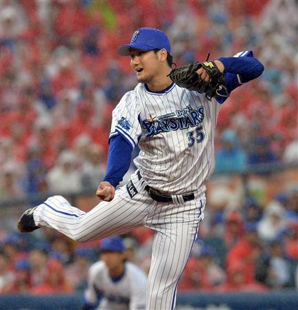 【プロ野球ＤｅＮＡ対広島】８回ＤｅＮＡの３番手で登板した三上朋也＝横浜スタジアム（撮影・荒木孝雄）