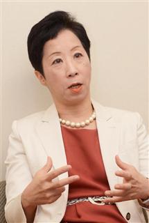 慶應義塾大学の白井さゆり教授（伴龍二撮影）