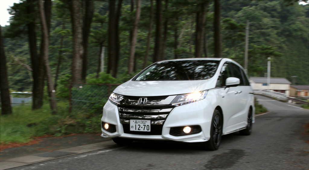 オデッセイ ハイブリッド アブソルート