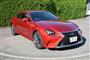 レクサスの人気クーペ「ＲＣ３５０」。カラーは「ラディアントレッドコントラストレイヤリング」