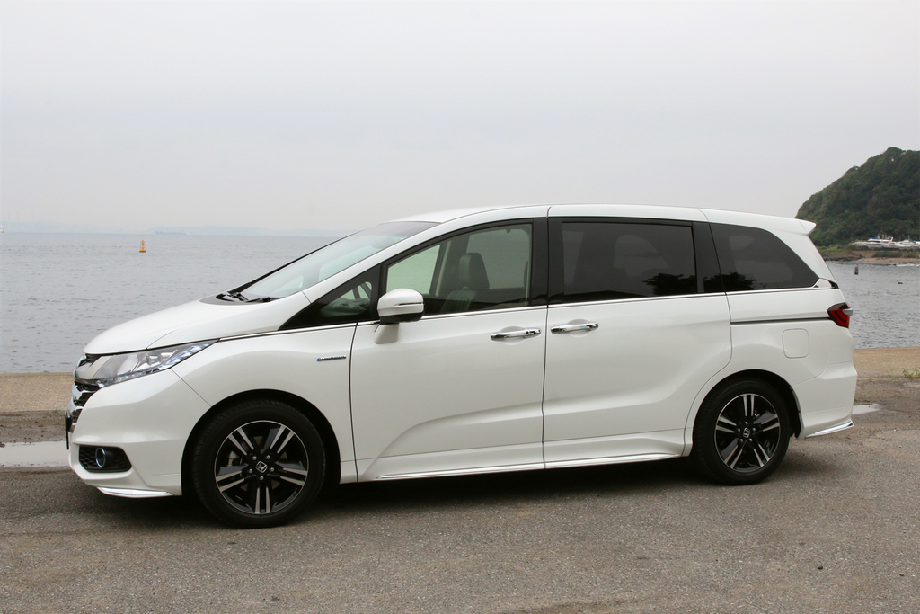 オデッセイ ハイブリッド アブソルート