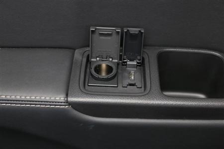 ３列目にもＨＤＭＩ端子を備える