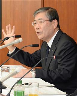 記者会見する三菱重工業の宮永俊一社長＝１８日、東京都港区