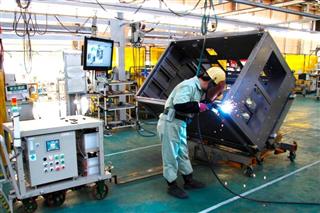 ＩｏＴを活用した高効率生産モデルを確立した、日立製作所大みか事業所の製造工程の様子＝茨城県日立市（日立製作所提供）