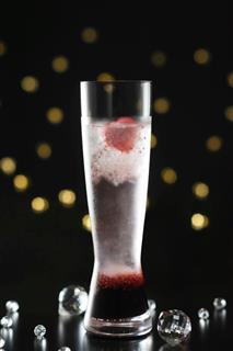 「メインバーエセックス」で販売しているカクテル「ベテルギウス」 「メインバーエセックス」で販売しているカクテル「ベテルギウス」