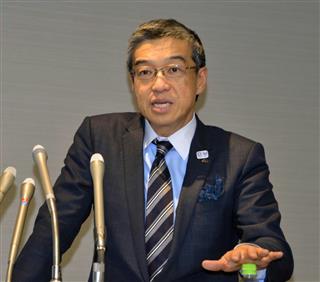 記者会見する三越伊勢丹ホールディングスの大西洋社長=8日午後、東京都中央区 記者会見する三越伊勢丹ホールディングスの大西洋社長=8日午後、東京都中央区