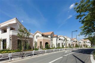 埼玉県新座市の「プラウドシーズンひばりヶ丘テラス」。今後は東京都心部での開発にも力を入れていく