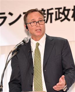 講演に臨むＡＣＵ・アメリカ保守連合のダン・シュナイダー事務局長＝９日午後、東京都目黒区（川口良介撮影）