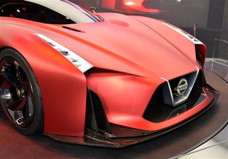 「ニッサン コンセプト ２０２０ ビジョン グランツーリスモ」＝東京モーターショー２０１５で撮影