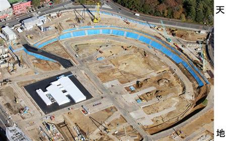 ２０２０年東京五輪・パラリンピックのメインスタジアムとなる新国立競技場の建設予定地＝１０日、東京都新宿区