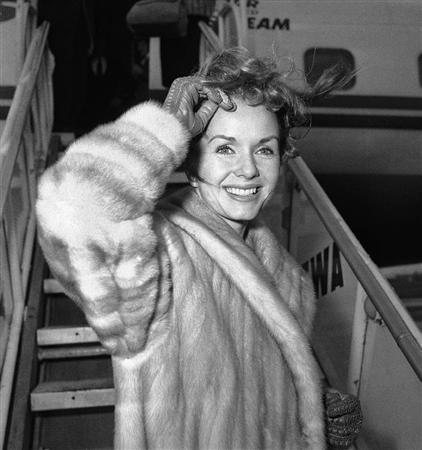 死去したデビー・レイノルズさん＝１９５９年３月（ＡＰ）