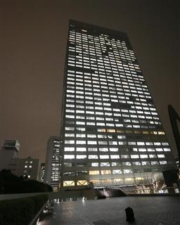 東芝本社外観＝２０１６年１２月２７日午後、東京都港区芝浦（菊本和人撮影）