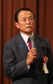 麻生太郎財務相（寺口純平撮影）