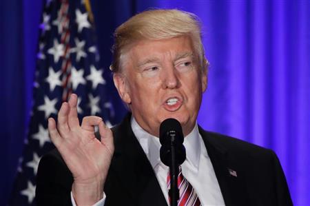 米国のフィラデルフィアで演説するトランプ大統領＝２６日（ＡＰ）