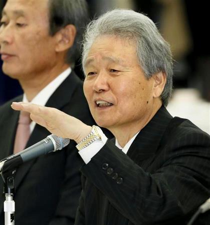 経団連の榊原定征会長＝２日午前、東京・大手町の経団連会館