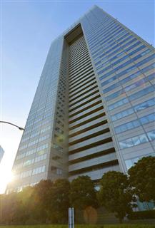 東京都港区の東芝本社が入るビル