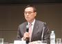 決算について説明するサントリーホールディングスの新浪剛史社長＝１４日、東京都千代田区