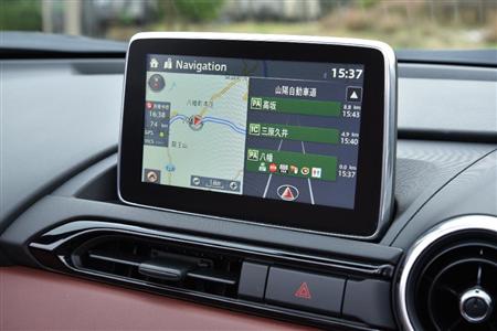 インフォテインメントシステムのマツダコネクト。ロードスターＲＦ