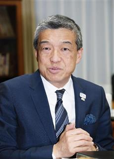 内閣府を訪問した三越伊勢丹ホールディングスの大西洋社長＝６日午後