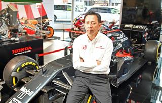 ホンダのF1総責任者、長谷川祐介氏=2016年12月、東京都港区 ホンダのF1総責任者、長谷川祐介氏=2016年12月、東京都港区