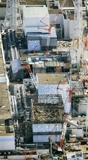 東京電力福島第１原発。東芝が手掛ける廃炉作業への影響が懸念される＝福島県
