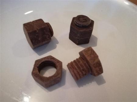 ネジチョコはきちんと締めることもできる！