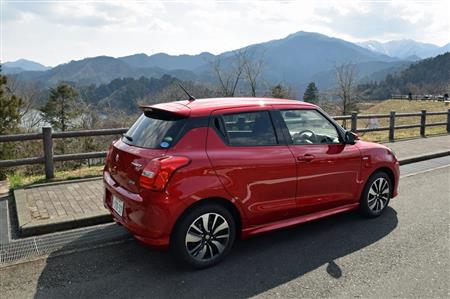 スイフト「ハイブリッドＲＳ」と宮ヶ瀬湖