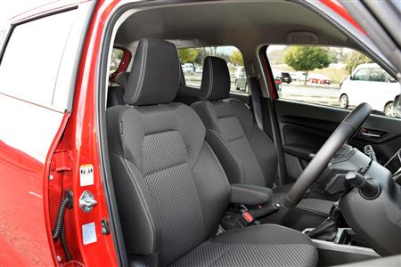 ＲＳのスポーツシートは座り心地がかなりいい。サポート性も素晴らしかった