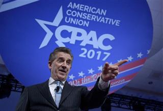 ヘリテージ財団のジム・デミント会長（ＡＰ）