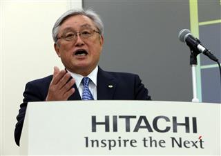 日立製作所の東原敏昭社長＝１２日