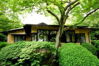 藤井厚二が建てた「聴竹居」＝大山崎町