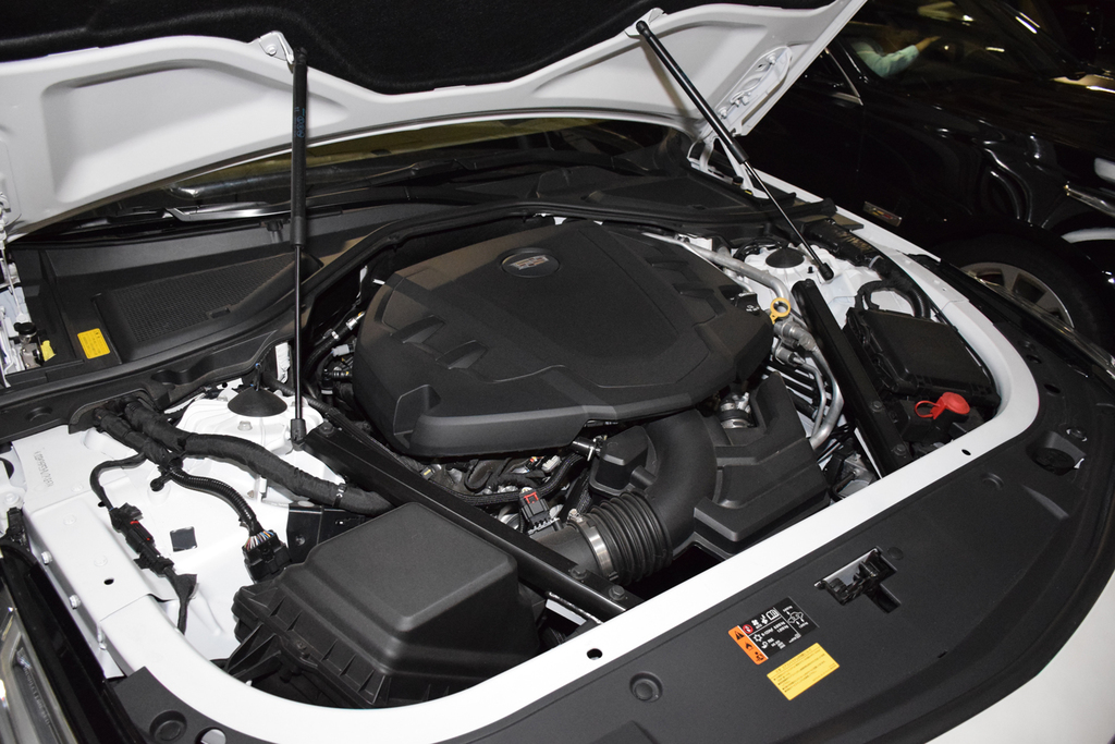 ３．６リッターＶ６自然吸気エンジンを搭載する