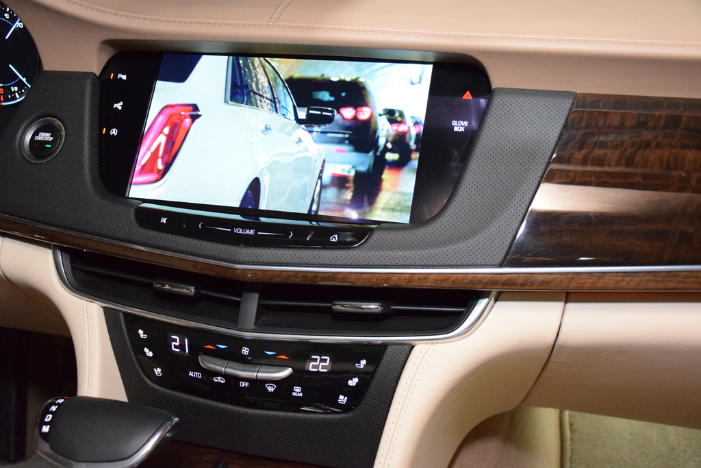 １０．２インチのディスプレイ