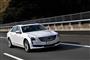 高速道を駆けるキャデラックの「ＣＴ６」