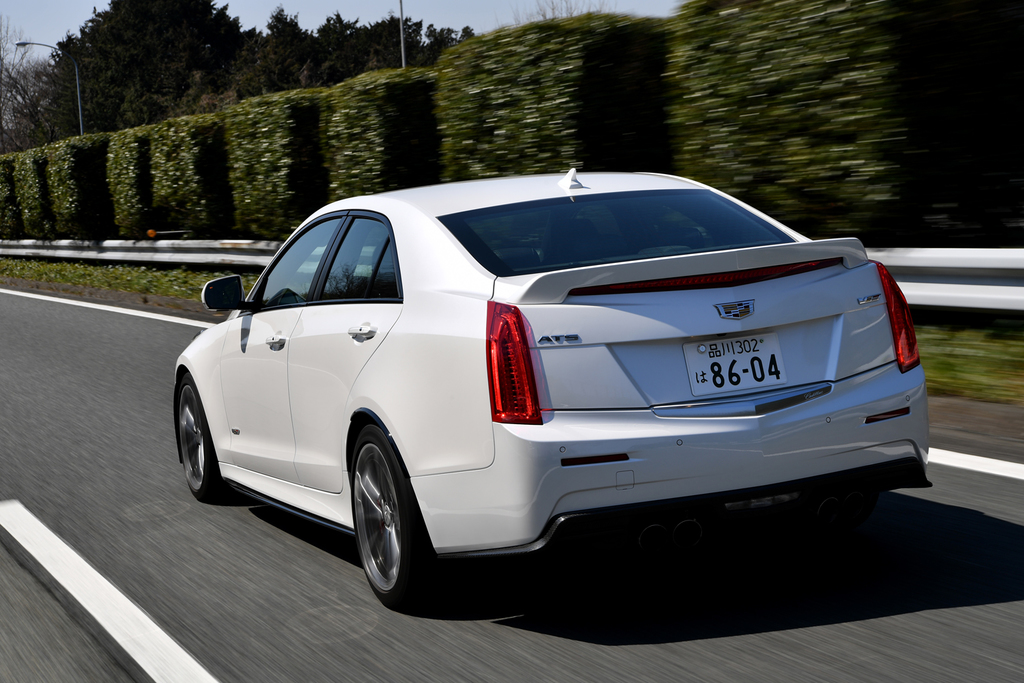 キャデラックの高性能セダン「ＡＴＳ－Ｖ」