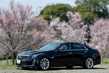 キャデラックの高性能スポーツセダン「ＣＴＳ－Ｖ」