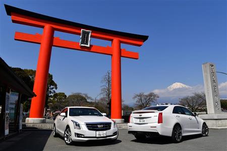 群馬県藤岡市の富士浅間神社で「ＡＴＳ」（左）と「ＡＴＳ－Ｖ」