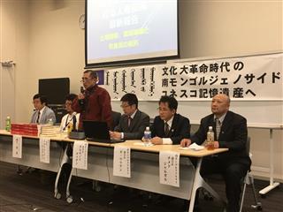 記者会見で発言する「世界南モンゴル会議」のショブチョード・テムチルト代表＝６月１日、参院議員会館（原川貴郎撮影）