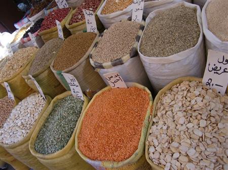 まだ安全なころのリビアのスパイスマーケット。歩いているといろんな人にお茶をおごられた