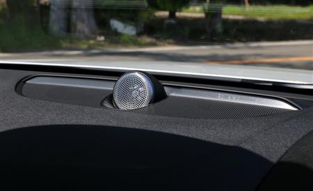 Ｂｏｗｅｒｓ＆Ｗｉｌｋｉｎｓの高級オーディオシステムを搭載している