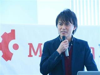 ベンチャーと大企業を結ぶイベントで自社の事業を説明する林達社長